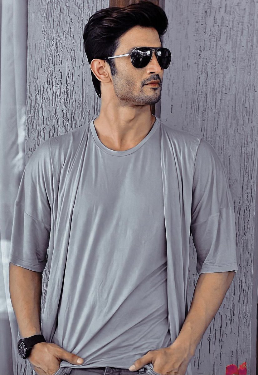 AnkaraS13's tweet photo. SUSHANT IS AN EMOTION
He is the Only person who can be felt, Spoken to, Heard, Understood &amp; Realised by our Hearts 💕 He is Too Special for words...We All Love him more than anything else in this Universe !!! He MUST get JUSTICE !!! https://t.co/YpUOn1APxu