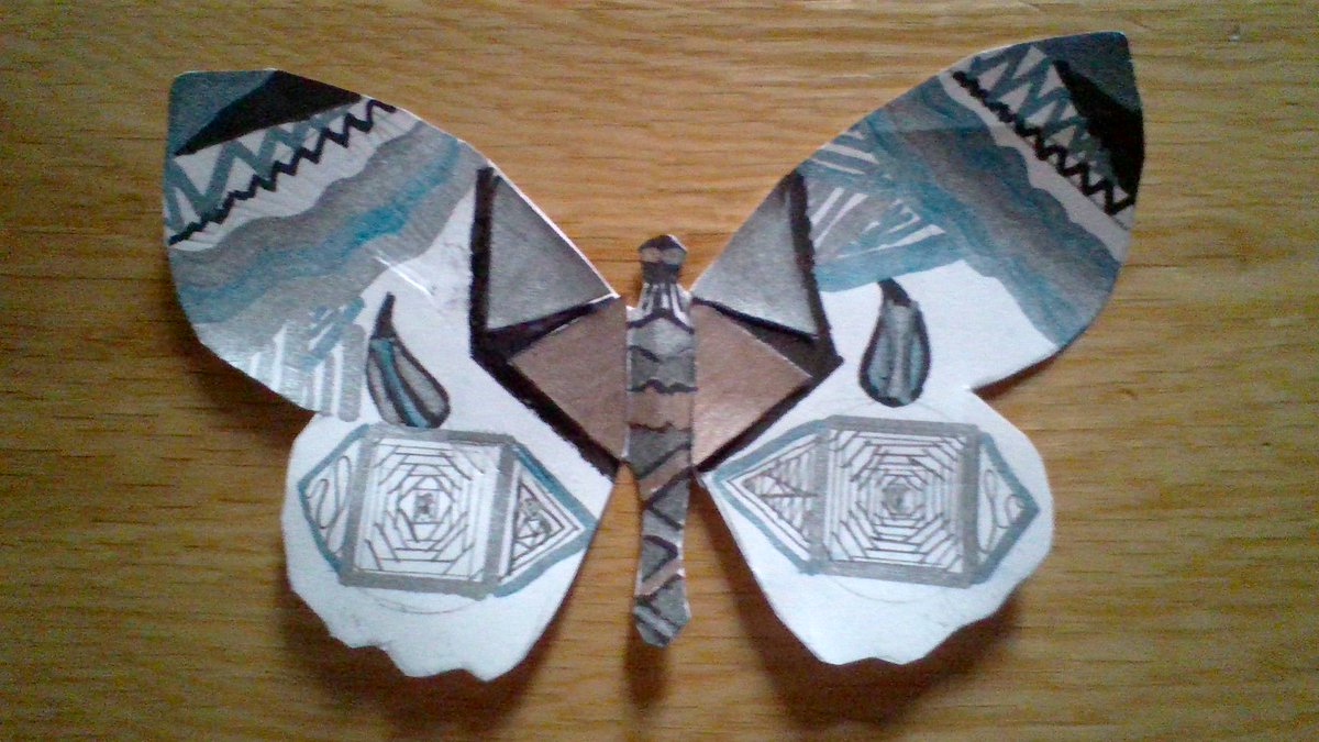 ArtNwc's tweet image. Year 7 have been creating their own, beautifully coloured and decorated, 3D butterflies and moths from cardboard. Here are Amelia, Greesma and Hiba&apos;s designs. 
#NWCAlwaysLearning #GuidedHomeLearning #NWCFamily #NWCLearningWithoutLimits 
@GDST