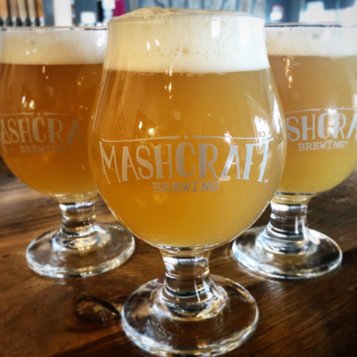 May today’s daydreams be juicy...

3 triple-hopped Double New England IPAs going on tap.

Beetlejuice: Cryo Mosaic and Galaxy
Beetlejuice: Moteuka/El Dorado/Idaho 7
Beetlejuice: Locally grown Cascade/Chinook/Pacific Gem from <a href="/IndyHighBines/">Indy High Bines</a>