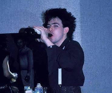 goth_videos's tweet photo. it’s friday i’m not in love https://t.co/nysuePBkk4