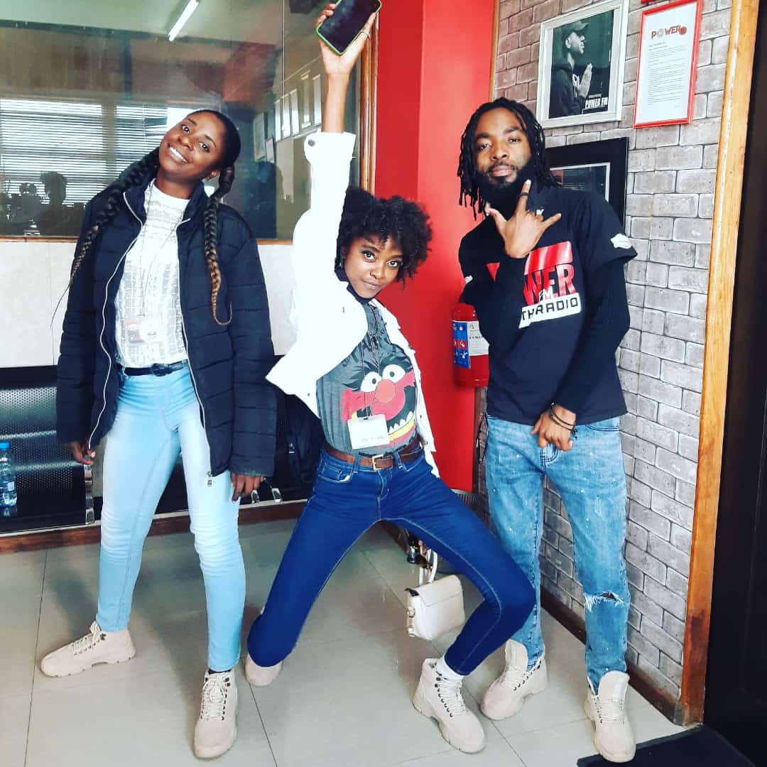 PowerFMZambia's tweet photo. #1YouthRadio #HitsAllDay
Full of Energy and full of Power🔥🔥🔥🔥🔥 @PowerFMZambia https://t.co/m0ioIdR54Y