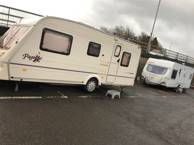 frankgwhitworth's tweet photo. After receiving instruction to remove an illegal encampment from our client, we acted within 2hrs to Serve notice and returned the next day to carry out the eviction, regaining Possession of the land within 24hrs!
#qualitybailiffs #thesheriffsarecoming #BBC #enforcementagent https://t.co/BdPx0c2anb