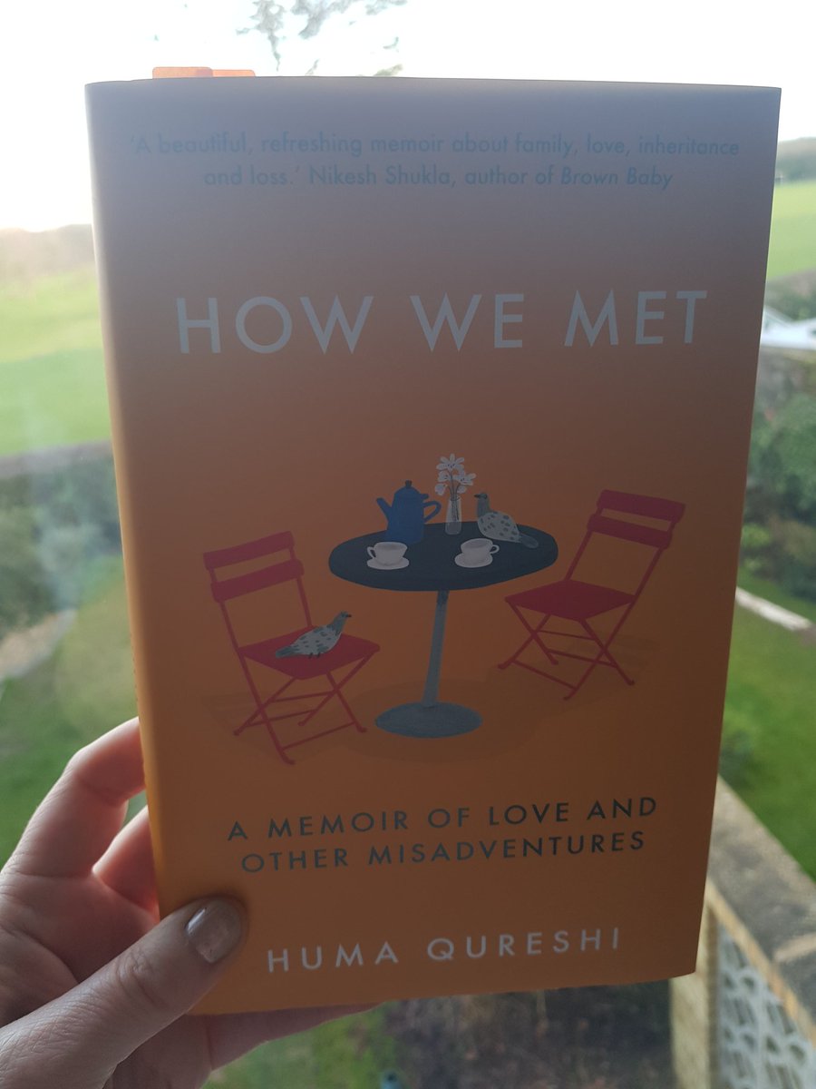 Honest truth: I sobbed at the end of this beautiful and loving memoir. Highly recommend 💛💛💛#HowWeMet by @huma_qureshi_uk #published by @eandtbooks  
#book #books #booklove #lovebooks #BookTwitter #amreading