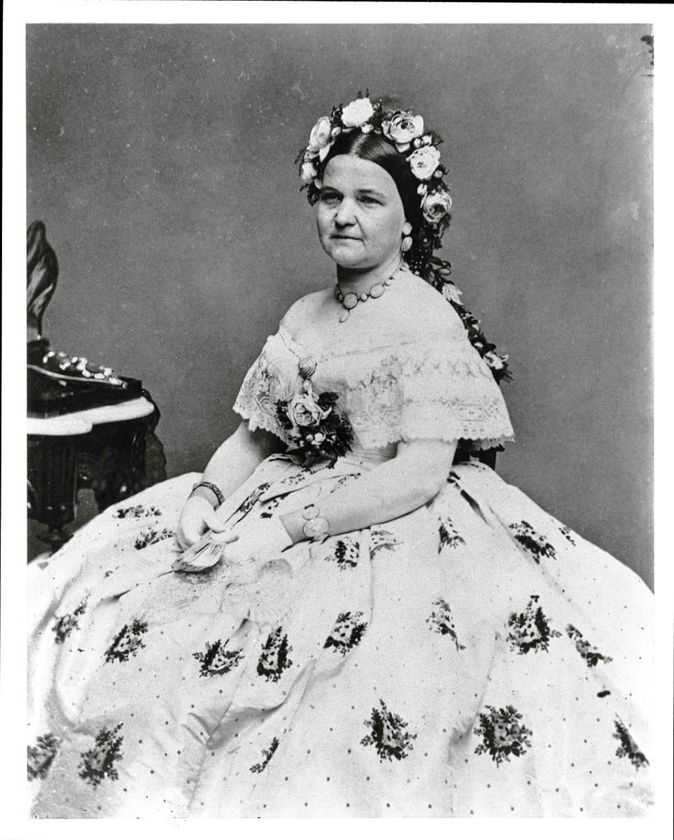 Many first ladies have popularized certain styles, colors, and cuts of dress while living in the White House. (3/10)Image Credit: Library of Congress