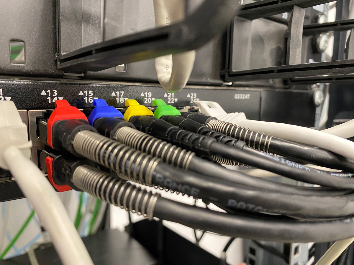 Poniéndole color a las redes ... 
<a href="/2ksystems/">2KSystems</a> #TieneQueQuedarCurioso #Identificacion <a href="/PatchSeeSystem/">PatchSee</a>