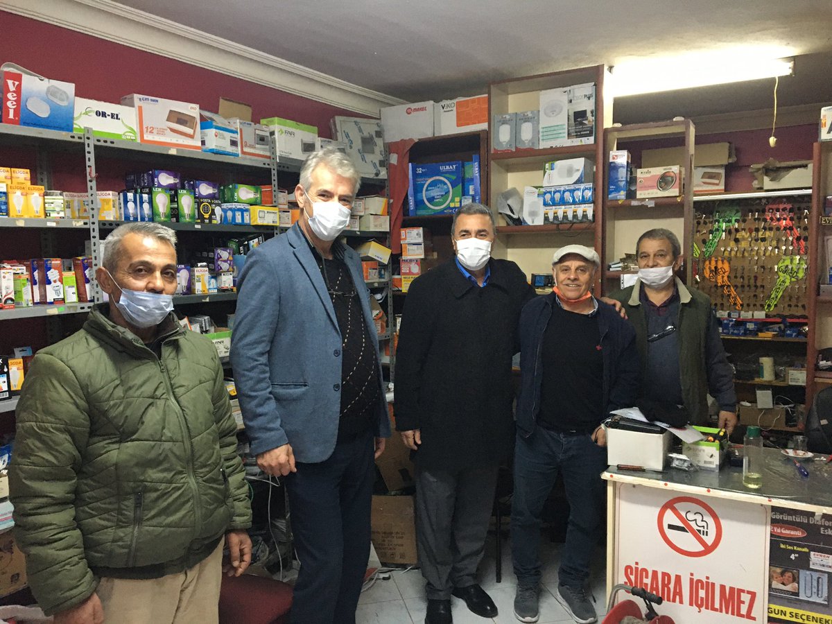 mimmehmetcoban's tweet photo. Bugünkü #SenVarsanBizVarız  çalışmamız kapsamında, esnaf ziyaretlerimizin  ardından. 
#catalca #chpcatalca
#chpcatalcailcebaşkanlığı
#herşeyçokgüzelolacak 
#BizMevsimi #SevgiKazanacak
#UmutIşığı #iktidaryolunda https://t.co/NzSf3SbM9C