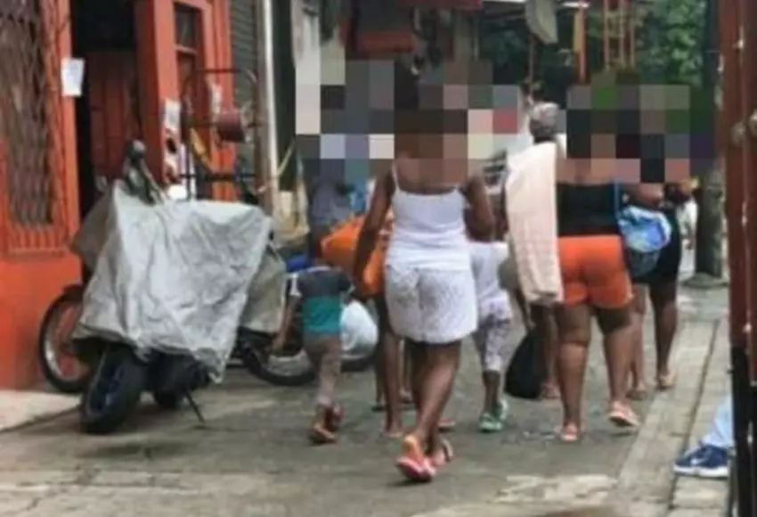 lideralavida's tweet photo. #LideraLaVida | @rcnradio: La gente en Buenaventura duerme debajo de la cama por miedo: Brayan Montaño Payan @bmplacurva, #LíderSocial y director de la @proypaz. ▶️ https://t.co/CcrB2SrnYa
@PGN_COL @DefensoriaCol @ONUHumanRights @AfrodesColombia https://t.co/MLhWbDfmMx