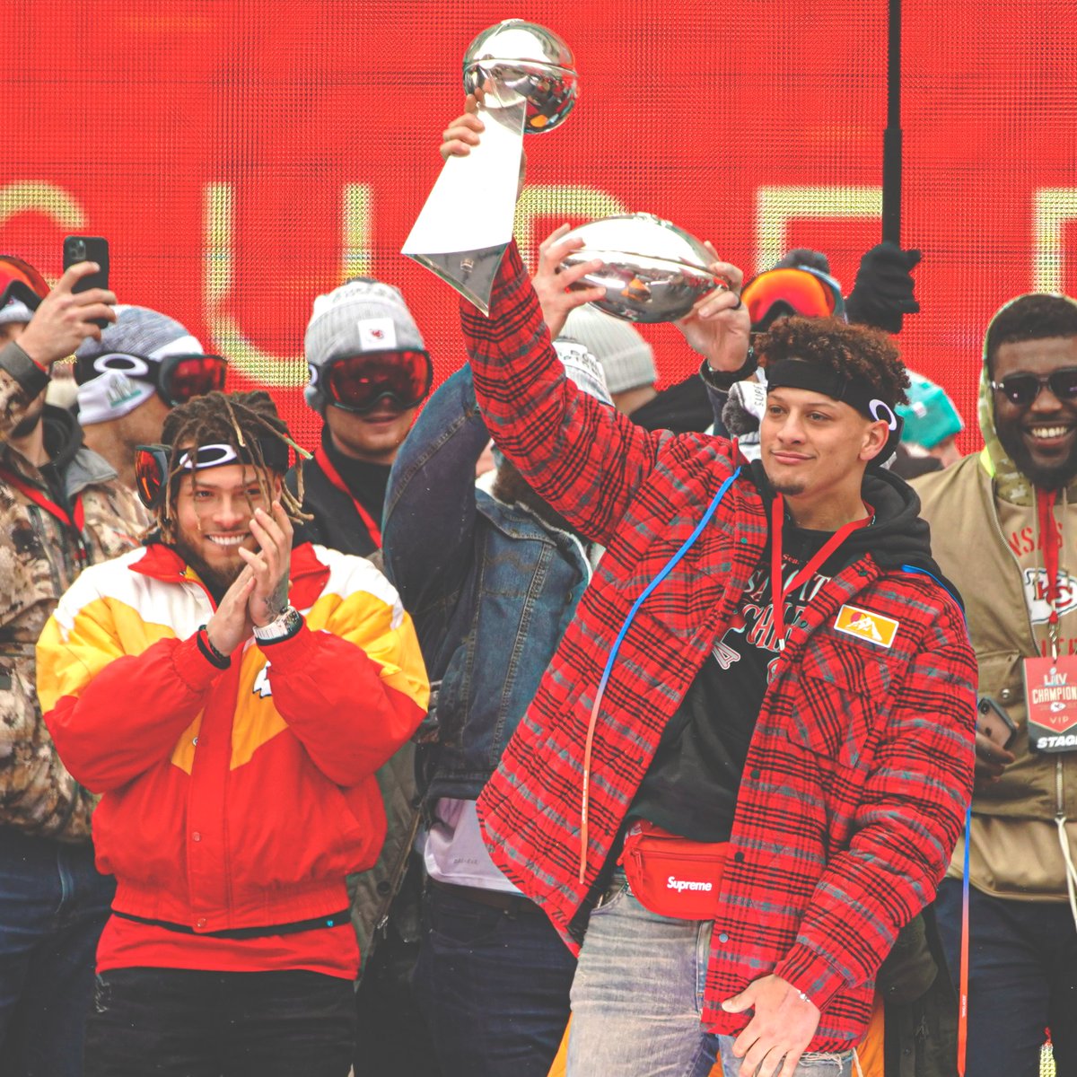 ArrowheadPride's tweet image. One year ago today. 🏆🍻