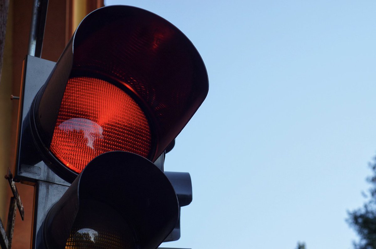 MayorWindham's tweet photo. Over the past 3 years, all traffic signals were upgraded by a grant to replace signals along Hwy. 80 from Bierdeman Rd. to Mary Ann Dr. This year, Pearl was awarded an additional grant to provide signals on Hwy. 80 at Crosspark Dr. &amp; Belvedere Dr. #pearlstrong #votejakewindham https://t.co/MaLbJ8mYNO