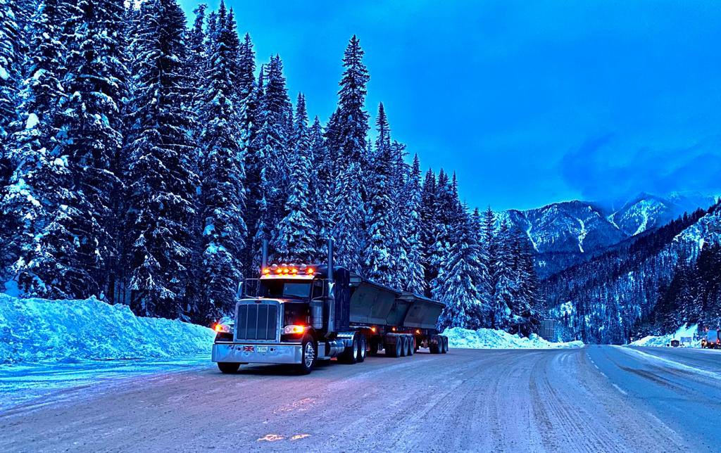TriLineCarriers's tweet photo. Are you a night-owl Class 1 Driver?  See our hiring page for options! https://t.co/vfrbhV3J1p #yyc #Calgary #calgaryjobs #yycenployment #yycworks #albertaworks #readytowork https://t.co/1tvhFG2jlr