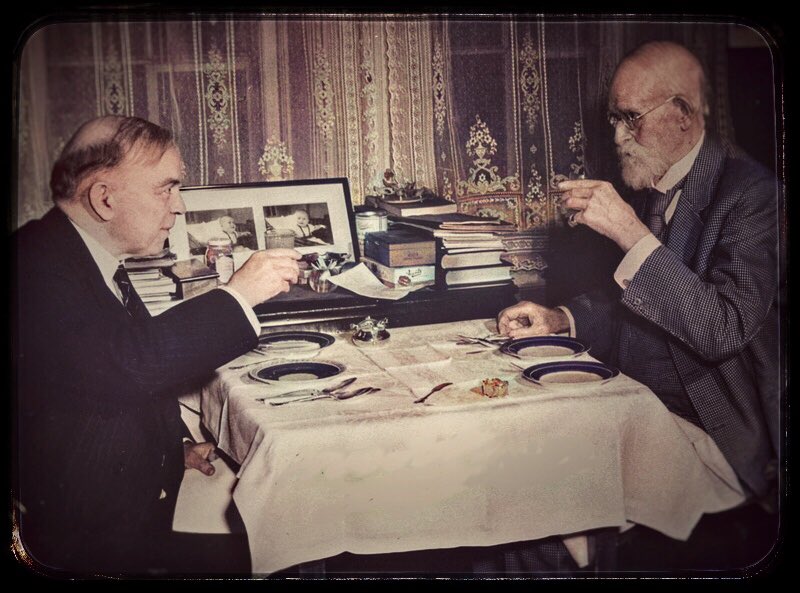 This is especially significant because Mulock was Mackenzie King’s mentor & the minister who formed the Department of Labour and employed Harper & King. Seen here is Mulock and King together on Mulock’s 101th birthday. Mulock donated the first $100 for the Harper memorial.