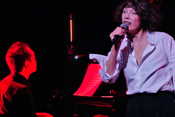 À la une cette semaine 📢 : Amphitryon de Molière, Étienne Jaumet @trabendo_, Les nuits barbares <a href="/hervekoubi/">HervéKoubi</a> et Jane Birkin chante #SergeGainsbourg - #Moliere #scensotv #concert #danse #theatre #chanson #svod #spectacle #musique #electro #ambiant- mailchi.mp/54005f75f868/l…