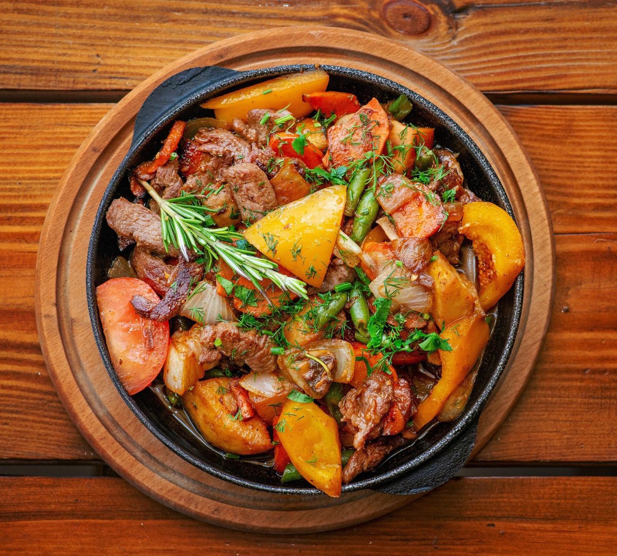 give_program's tweet photo. 𝙈𝙤𝙧𝙚 𝙩𝙝𝙖𝙣 𝙖 𝙢𝙚𝙖𝙡 𝙗𝙤𝙭. 

The Give Program, created to support fitness pros &amp; gyms impacted by current crisis, delivers protein-rich food boxes &amp;  donates the proceeds.⁠ NY Strip found in Original &amp; Grill boxes is perfect for a protein bowl! https://t.co/2FUqRFfjQz https://t.co/f9ZUsDOdN7