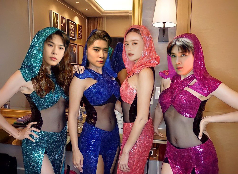 gigicallyou's tweet photo. ชอบตรงตัดตัวเองเนียนมาก แต่แกงเพื่อน555555555555555เจ๊ท้อป ชื่อเตมๆ ท้อปฟอม https://t.co/M2ORakkMCg