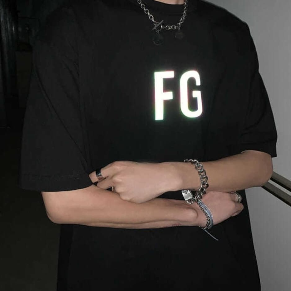 StoreWorld_'s tweet image. 💚 - Blusa unissex FG Fear of god manga curta

Preço: 155,85 + frete

Tamanho: M ao XXL

Forma de pagamento: PicPay, Nubank ou boleto

Mais informações sobre, a dm está aberta. 🌷

..............

 💚 - Parceria: @_vcut_shop