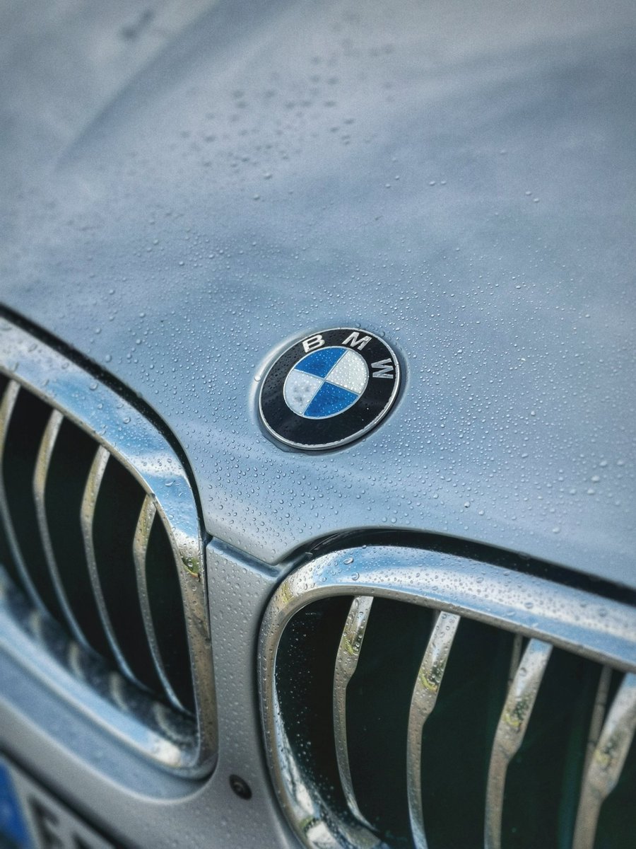 🎶 La Bm, la bm... C'est maintenant sur #Poa 😁 Essai #Bmw #x3 !
Ici ➡ youtu.be/Cha_98uTUF0