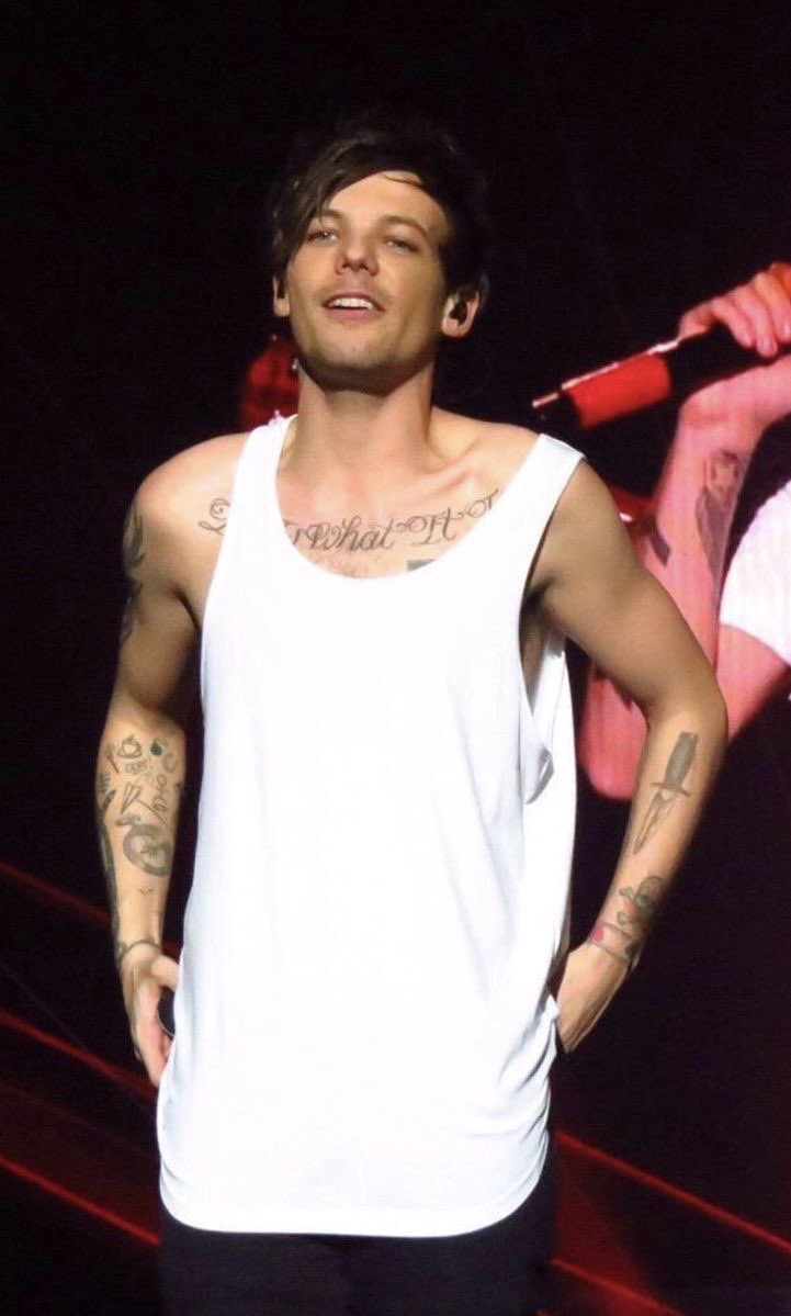 no thoughts just louis tomlinson in tank tops ~ a much needed thread ~