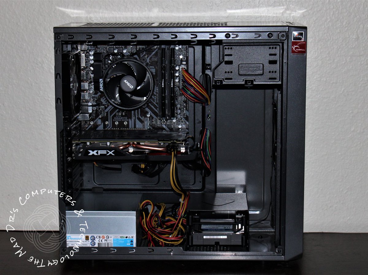 BoutiqueMere's tweet photo. @EricLBeats My fiancé also runs a computer business where he specializes in custom purpose built computers! 🖤
@maddrcomputers 

https://t.co/U8VSBYuhmF https://t.co/TZs2ftdZfl