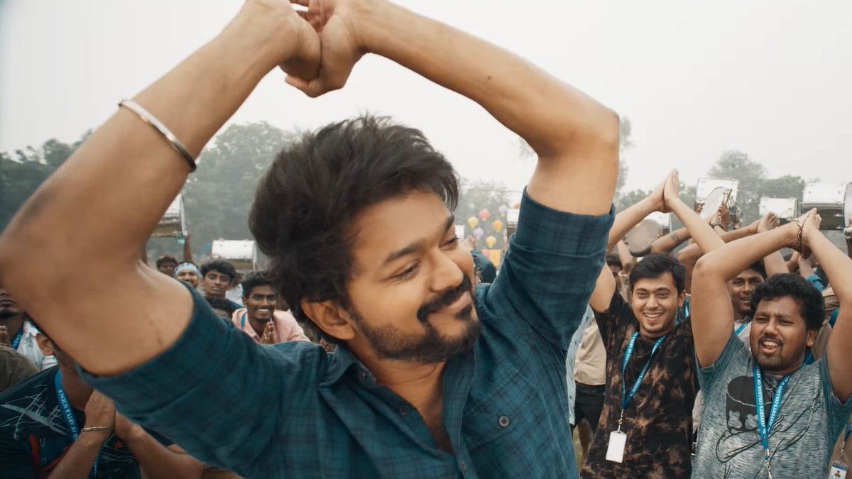 Aswin304's tweet photo. #25DofColossalBBMaster😍💥

@actorvijay 🙏 https://t.co/H7AXGguTZs