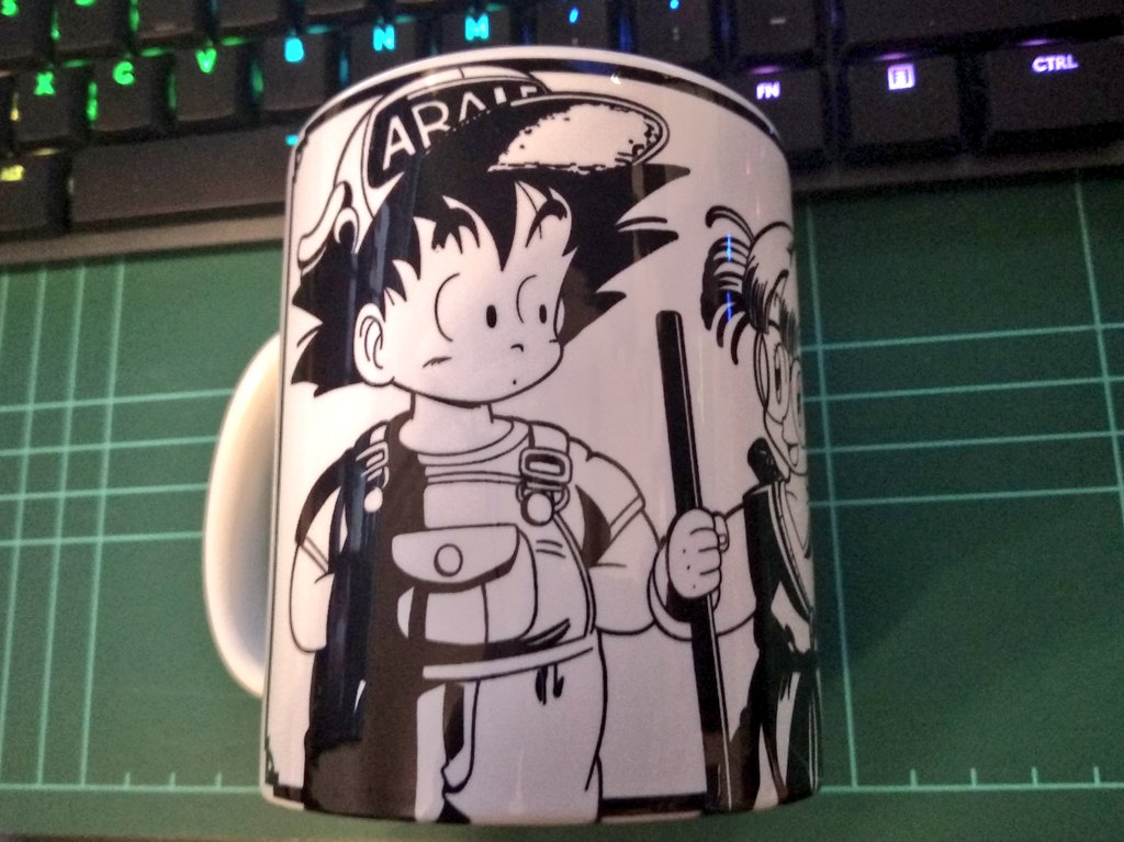 Nueva taza favorita del mejor crossover #Arale y #Goku
cc <a href="/Goatxa/">Goatxa Wonka</a>