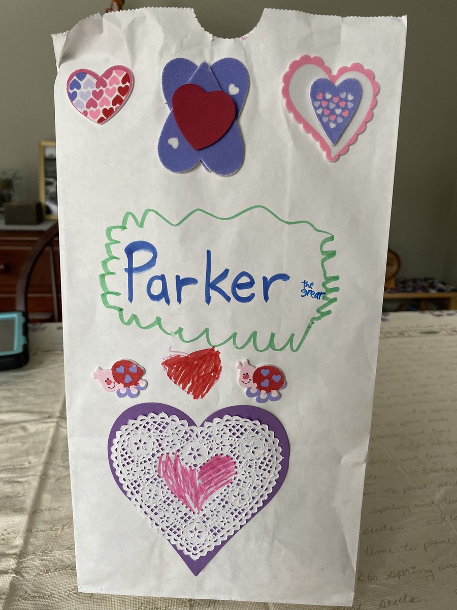 haley_fd's tweet photo. This is my sons valentines day bag he made at school. In the same color marker his teacher wrote Parker in, he proceeded to write “the great” while decorating the bag. #shitParksdoes 😂😂😂❤️ https://t.co/SeaX4VZbkE