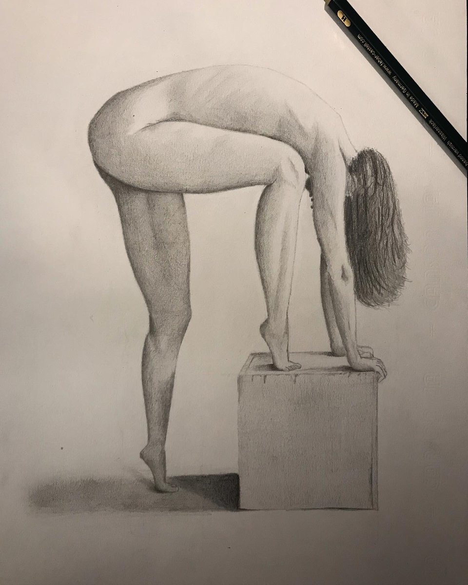 DalkMakeArt's tweet photo. J’ai oublié de poster ça içi lol

Petit travails d’ombre et de lumière réalisé pour le cours de dessin anatomique ☺️

#drawing #draw #drawingoftheday https://t.co/ZSeMWXW4AT
