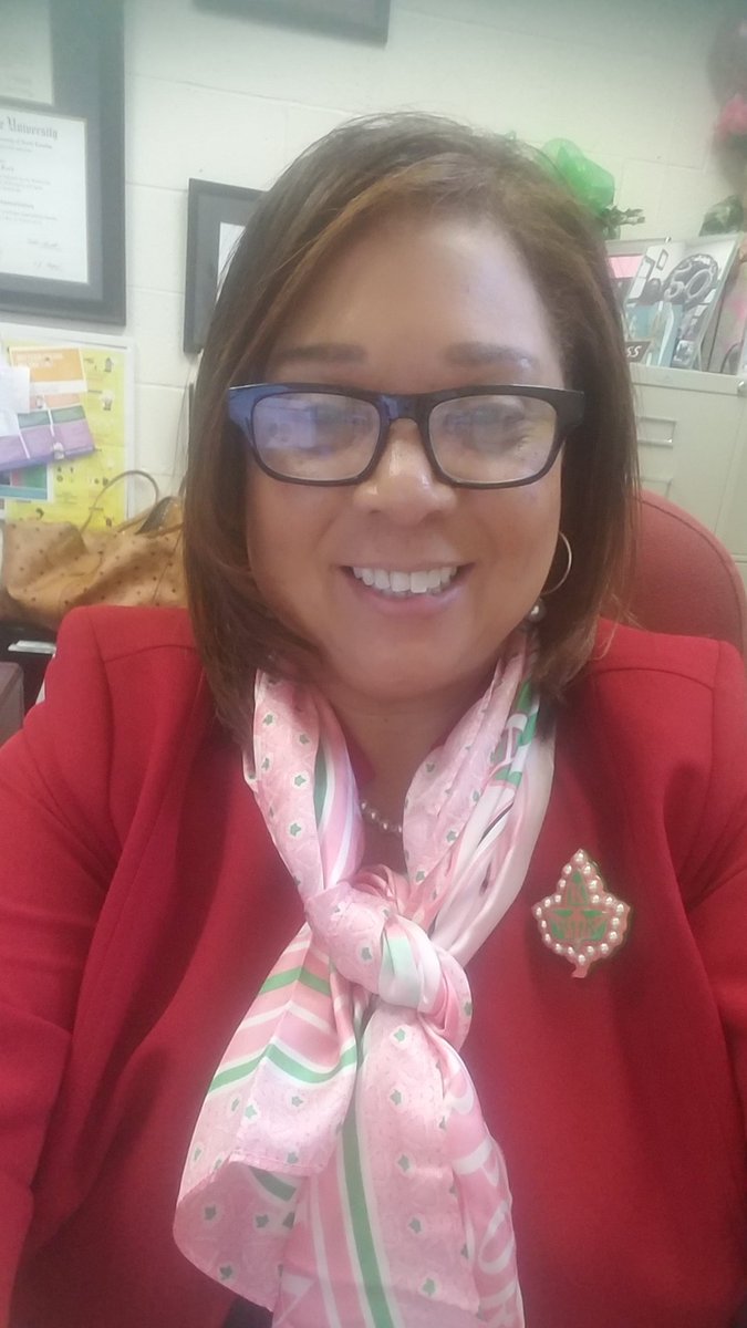 Wearing Red, but still rocking my pink and pearls! #pinkgoesred #GoRedforWomen #akapinkgoesred @AmericanHeartNC