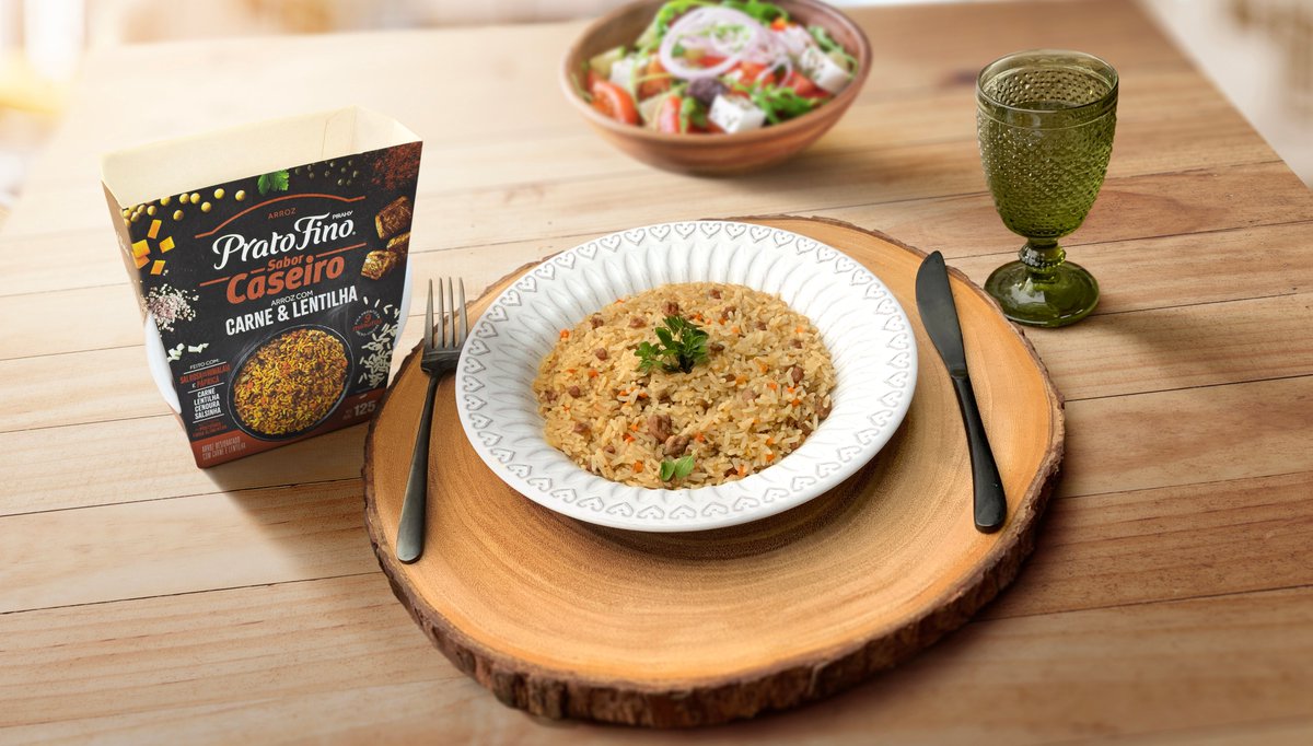 pratofino's tweet photo. Está com pressa? Sem tempo para cozinhar? Quer um prato INSTANTÂNEO? Arroz Prato Fino Sabor Caseiro Carne &amp; Lentilha é ideal para quem procura uma refeição completa, com praticidade e com gostinho de comida caseira.
#saborcaseiro #instantaneo #arrozpratofino #Saude #bemestar https://t.co/TuG8oMRgbN