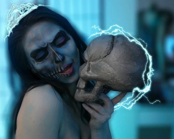 When you're mad at your boyfriend! 😈 #makeupartist #makeuplover #bodypainting #artist #art #skull #tattooart<a href="/tag/makeupartist"class="tags">#makeupartist</a><a href="/tag/art"class="tags"><span>#art</span></a><a href="/tag/artist"class="tags"><span>#artist</span></a><a href="/tag/skull"class="tags"><span>#skull</span></a><a href="/tag/tattooart"class="tags"><span>#tattooart</span></a><a href="/tag/makeuplover"class="tags"><span>#makeuplover</span></a>