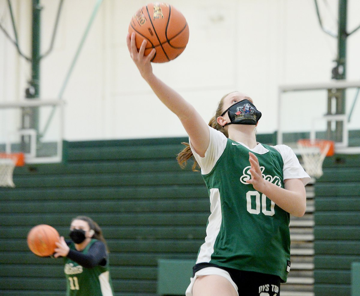 .<a href="/ShenGirlsHoops/">ShenGirlsHoops</a> practices begin for the season at #Shenendehowa <a href="/ShenAthletics/">ShenAthletics</a> #518hoops
