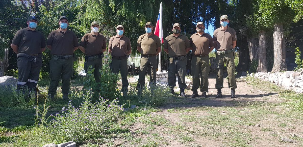 Carab_Maule's tweet photo. #Linares: Jefe de la VII Zona de Carabineros #Maule, General Fernando Lobos Horn, fiscalizó el relevo de las avanzadas fronterizas #Carrizales y #ElDial. Destacamentos que brindan prevención y seguridad durante la época estival. #OrdenyPatria https://t.co/7LQjBSEiCR