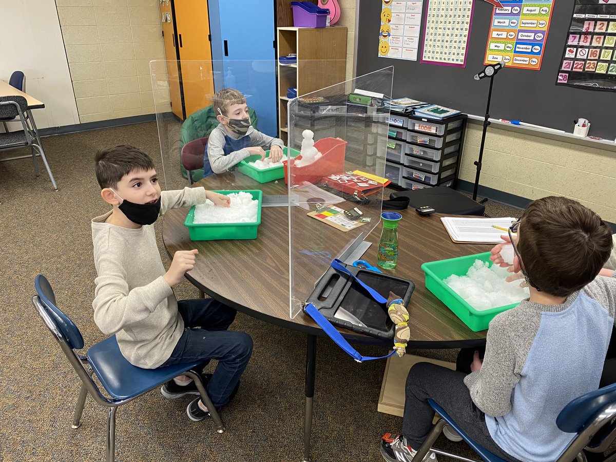 Mrs. Filozof tweet media