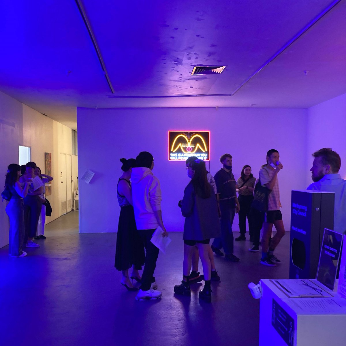 Thanks to all who attended last week's opening or dropped by during the week. Today we have Kathy Sarpi, Chelsea Arnott &amp; Juliet Phraser presenting an Artist talk about their current exhibition. Join us from 2.00pm; reservations &amp; face masks essential. 
facebook.com/events/7689882…