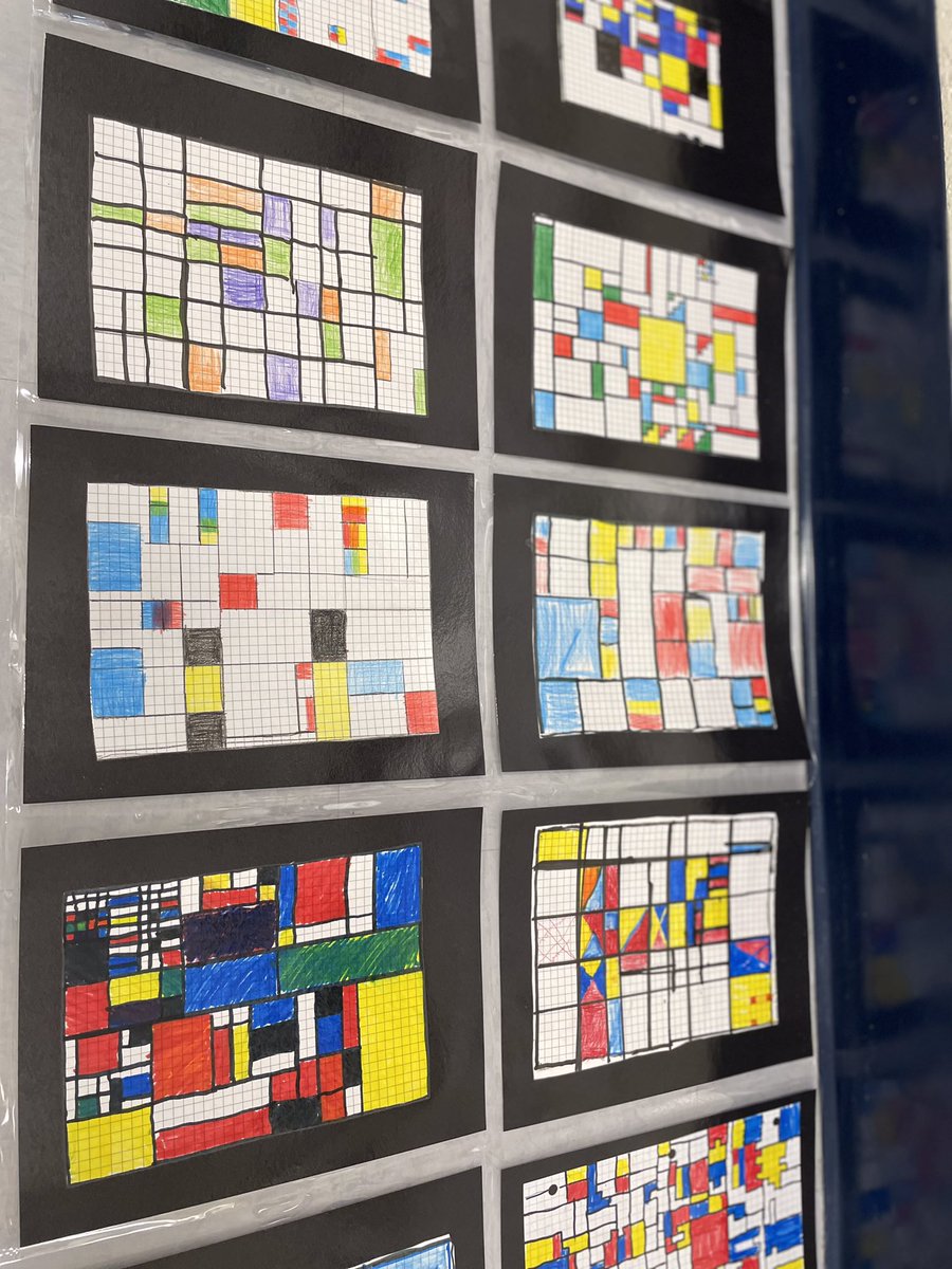 PeeplesFCBOE's tweet photo. 4th graders explored how Science, fractions, and art collide by creating art like Piet Mondrian. #fayettecreates https://t.co/q6zOhg1Quj