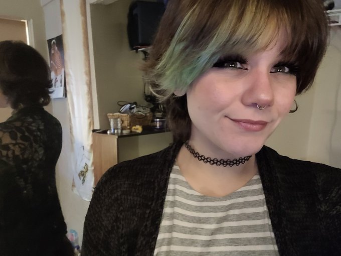 Wow I actually put makeup on https://t.co/8oCrMjwue1<a href="/tag/onlyfans"class="tags"><span>#onlyfans</span></a>