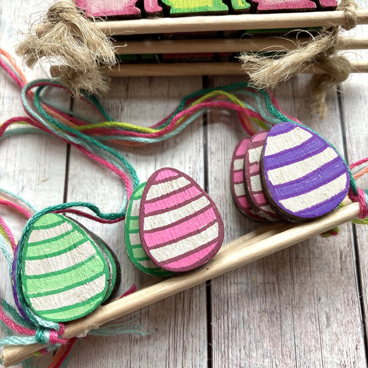 buck_lj's tweet image. Easter Decorations, Set of 6 Easter Ornaments, Tree Ornament, Wood Easter Decor, Rustic Easter, Farmhouse Easter, Colourful Spring Decor. tuppu.net/d8a6d324  #SpringDecorations