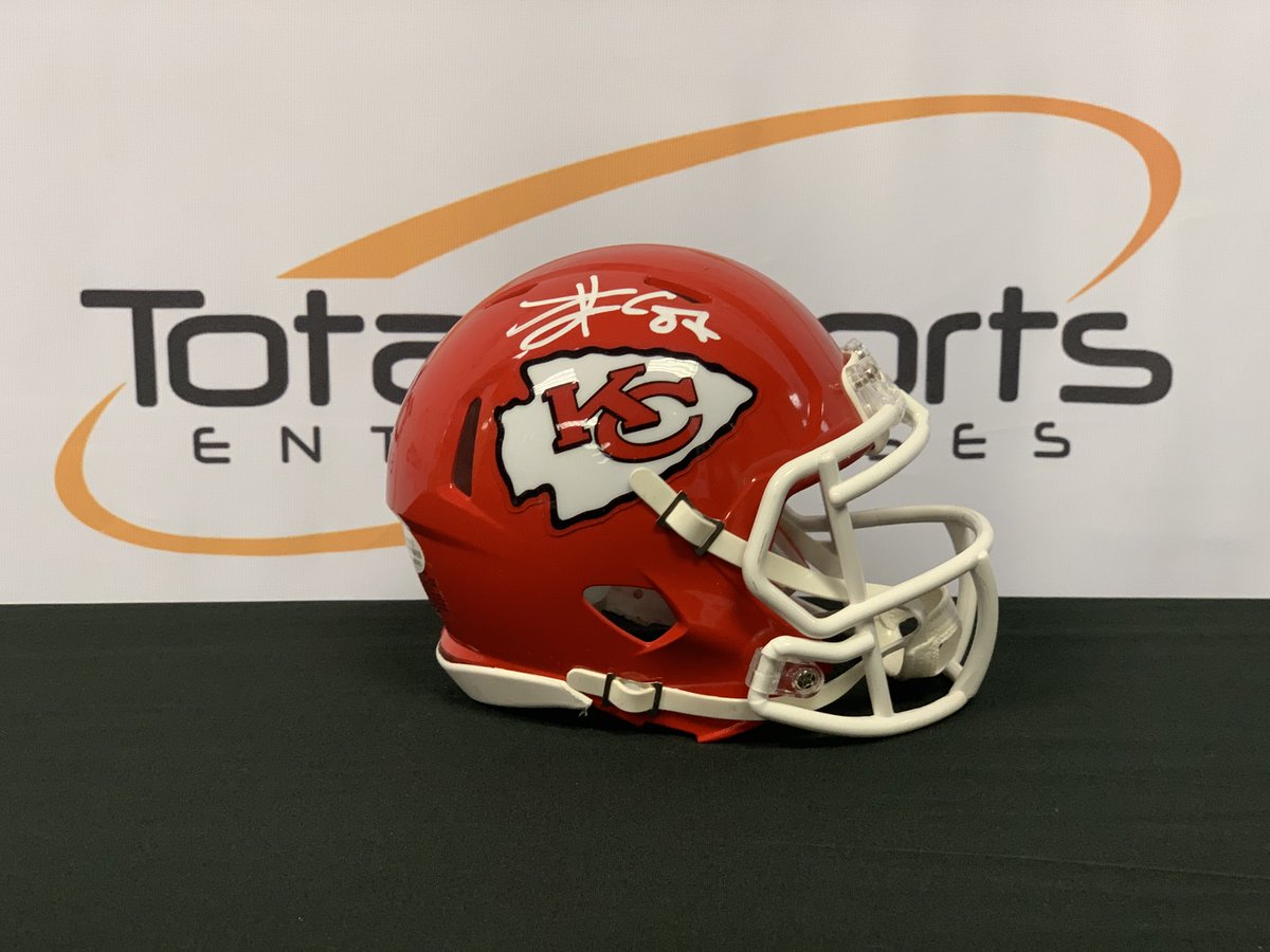 TSEKansasCity's tweet image. If Travis Kelce scores 2+ touchdowns AND the Chiefs win Super Bowl LV, we&apos;ll give a Travis Kelce autographed mini helmet to someone who retweets this tweet AND follows us!
