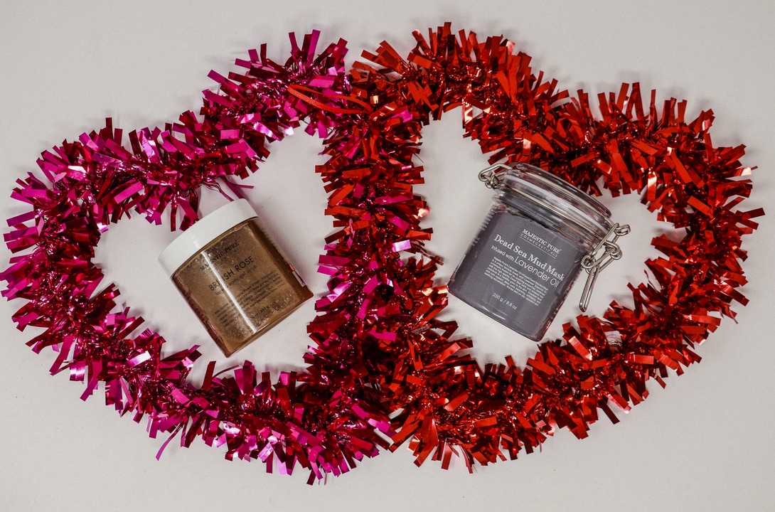 Majestic_Pure's tweet photo. Follow our Instagram @officialmajesticpure to find out how you can win! #majesticpure #valentinesday #selfcare https://t.co/aCwcxbIJ3u