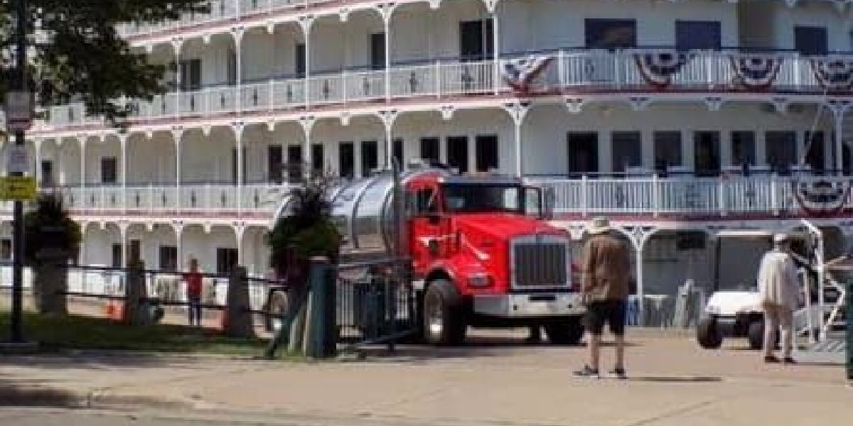 HolmenPumping's tweet image. 4 FAQ About Hydro Jetting lnk4u.us/hkInfb3