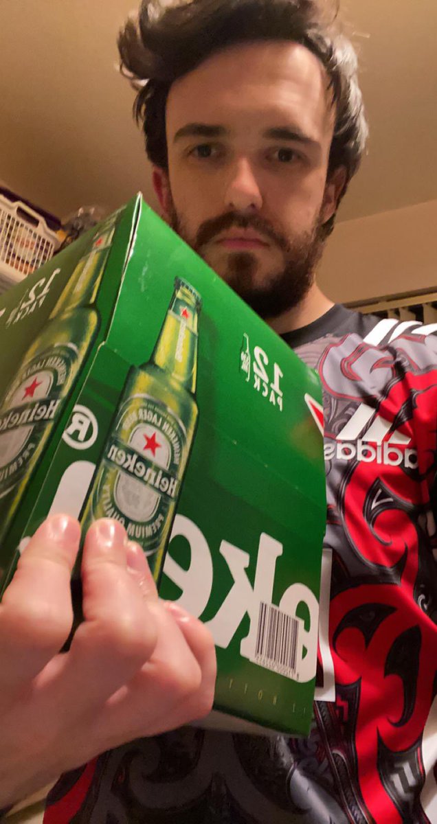 BacktheBullsPod's tweet photo. Each week when the markets open, we invest £100 into a meme stock. Friday at close... we cash out. Any returns go on pints. Week 1 we’re up £4.56. 1 pint between us or 4 shite tins in lockdown @Michael_Mck1 @MCarlin94 @Marco_A21 @SpikesDarragh https://t.co/mn4JRE4r2n