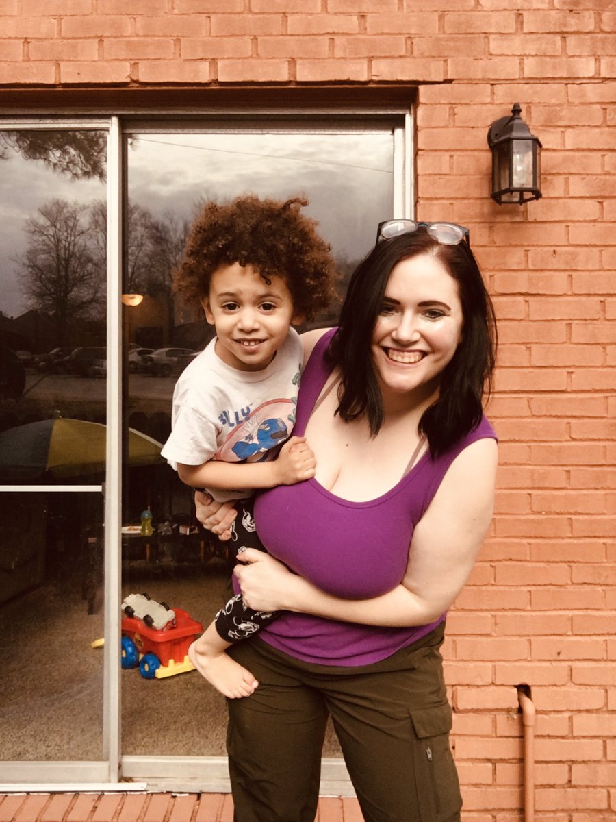 getz_grace's tweet photo. #hello #wearefamily #momandson #sunnydays #saycheese #frobaby https://t.co/lcAEGYHVkY