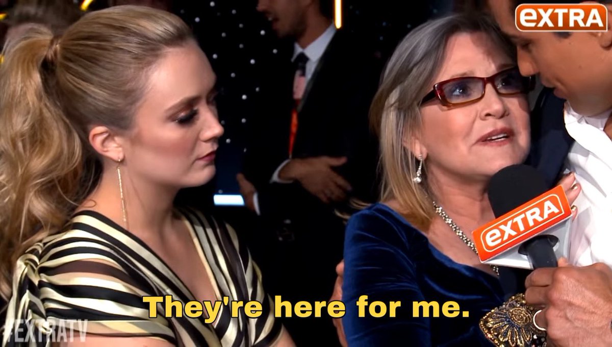 SlLENTPRINCESS's tweet photo. carrie fisher at the The Force Awakens premiere (2015) https://t.co/vemmaqJ6Lo