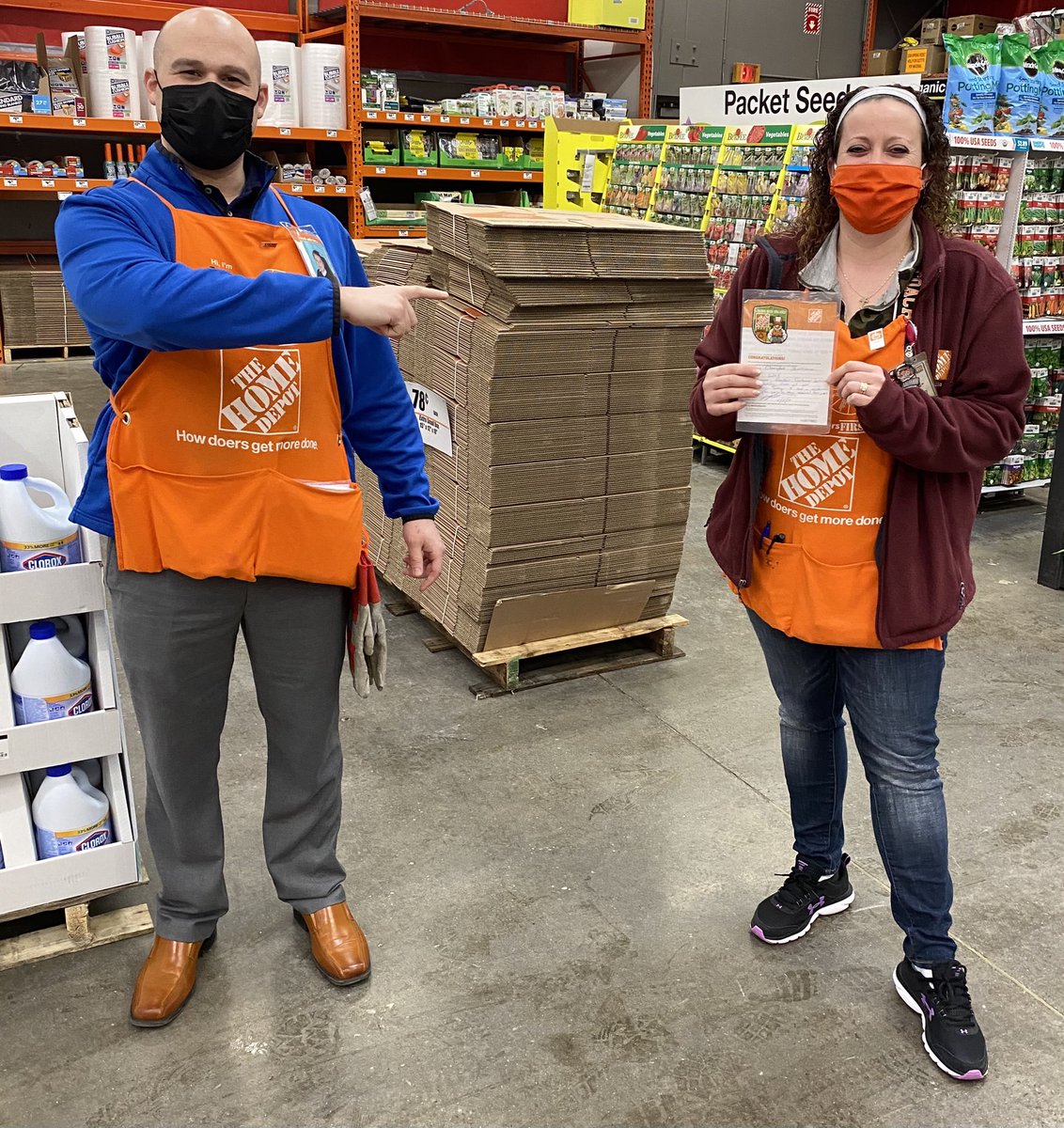 AkerleyGreg's tweet photo. Thank you to our awesome associates driving Pro!!! Love our HD Values! @CianciJeff @gconn1000 @ShayThomasTHD @Phil_Correia https://t.co/YoiZlyLn1P
