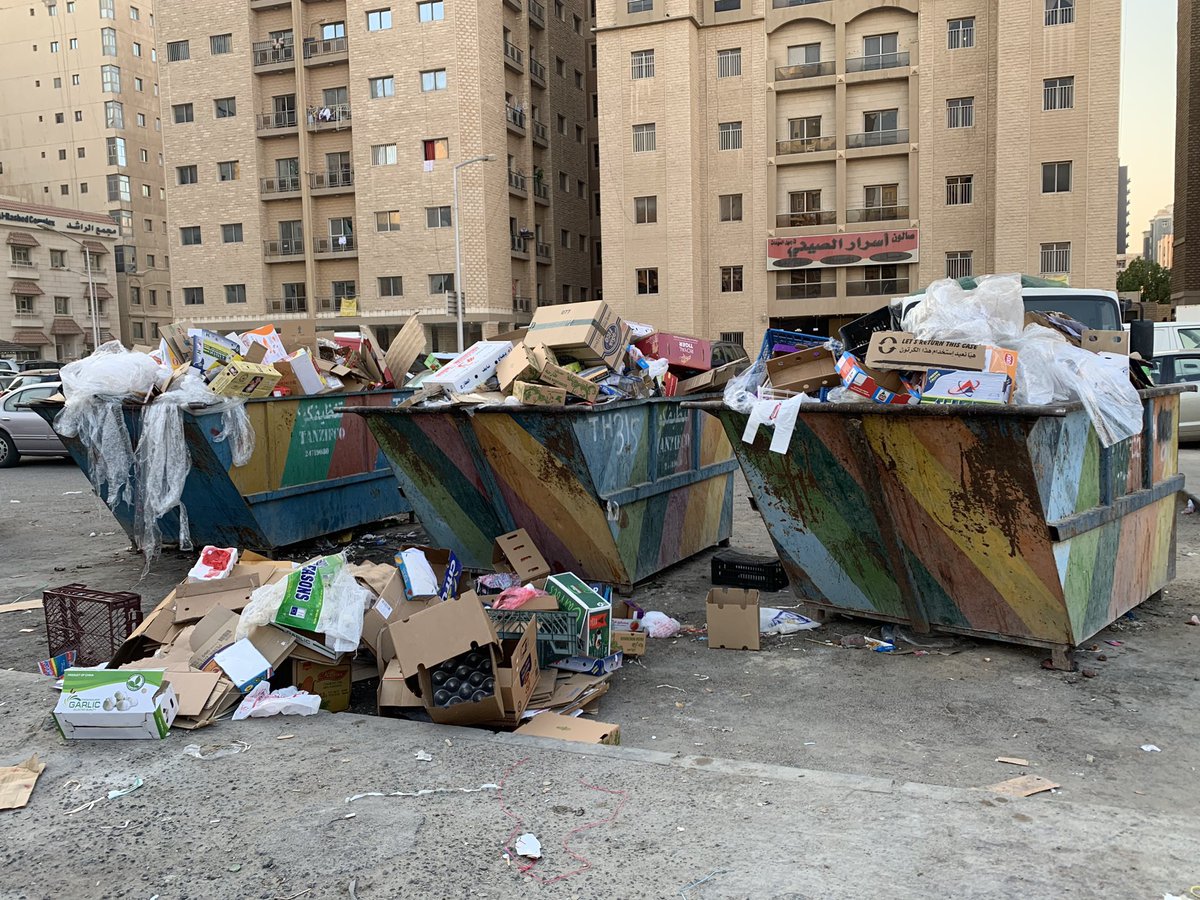 qmlapz's tweet photo. @AlsaeedFajer ربنا ارحم من ان يجمع #كورونا و 
#صالح_الفضالة على الكويتيين البدون.
الى 
  https://t.co/g63hqodeZr
 التاريخ