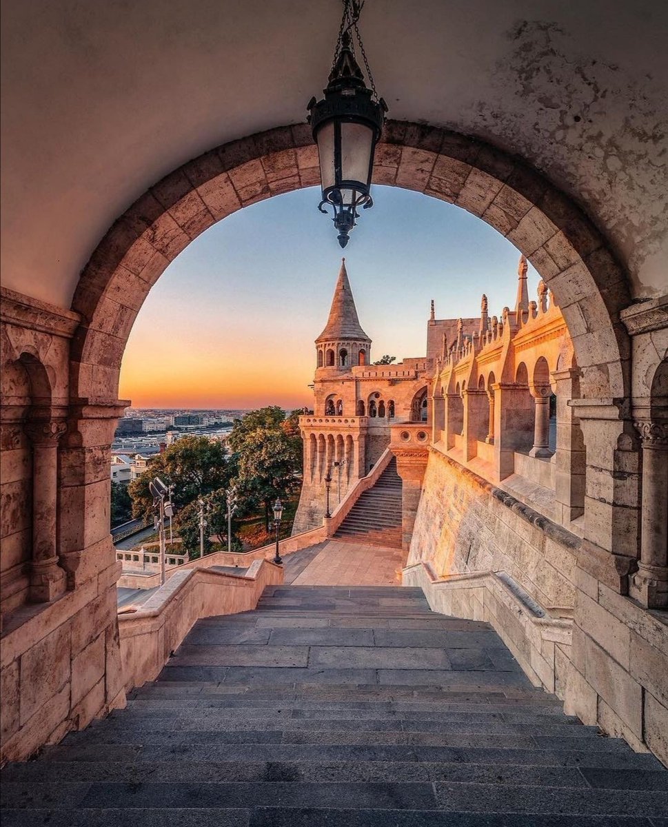 nerdeyapilir's tweet photo. Bahar Aylarının Tadı Nerde Çıkarılır ❓

Bizce yaklaşan bahar aylarının tadı Budapeşte'de çıkarılır.

#spring #travel #travelphotography #travelling #travels #traveltheworld #travelblogger #travelblog #traveller #tatil #holiday #photography #photo #photooftheday #nature https://t.co/4BlS3n54nh