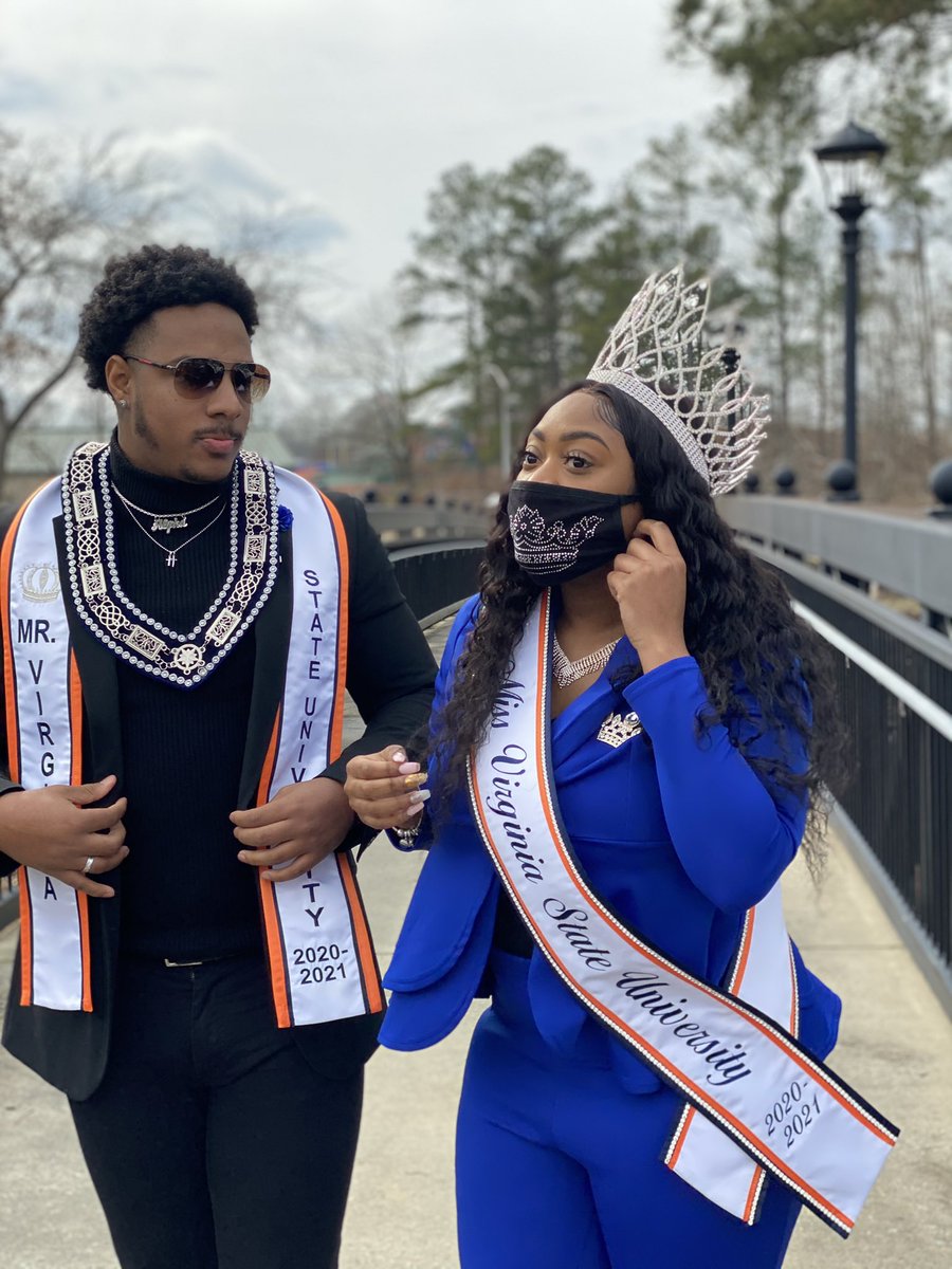 Royalty personified. 🧡💙👑 The 30th x 92nd ✨
