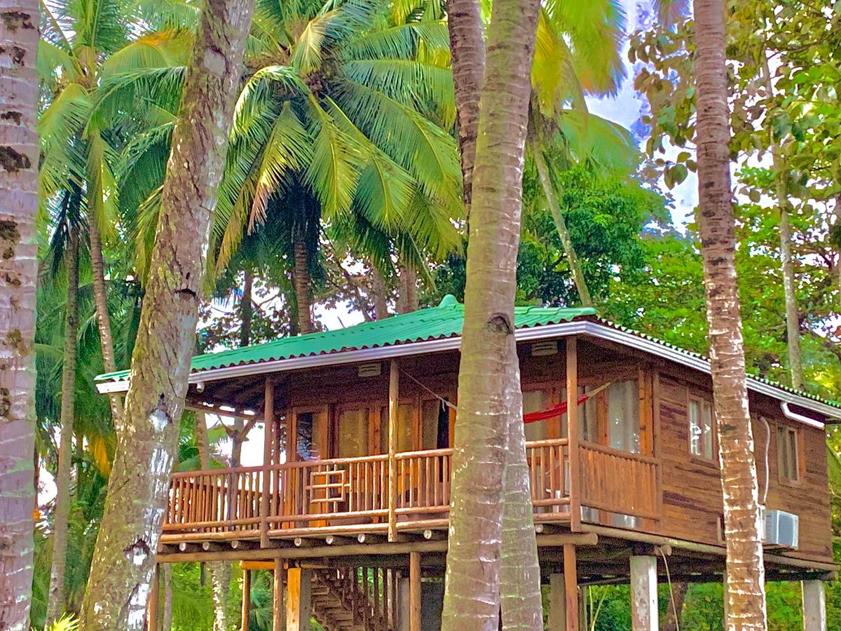 TPETRAVELPANAMA's tweet photo. Santa Catalina siempre será una opción. Para relajarte, lejos de todo, para comer bien, para tomar el sol, en fin para lo que quieras. Contáctanos para tus reservas. #Panama #Turismo #naturaleza #vacaciones #beachlife #beachtimes #visitpanama #visitcentroamerica @apetpanama https://t.co/Hj26EksHkc