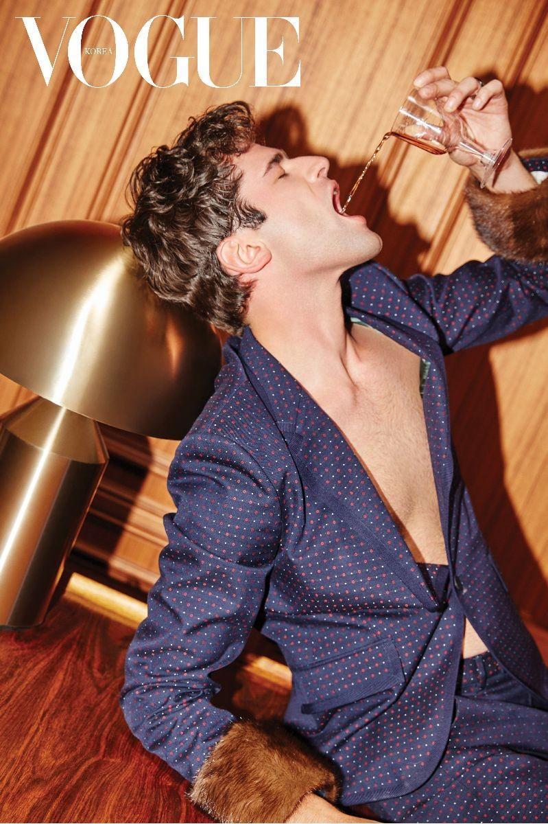 grapewinered's tweet image. 