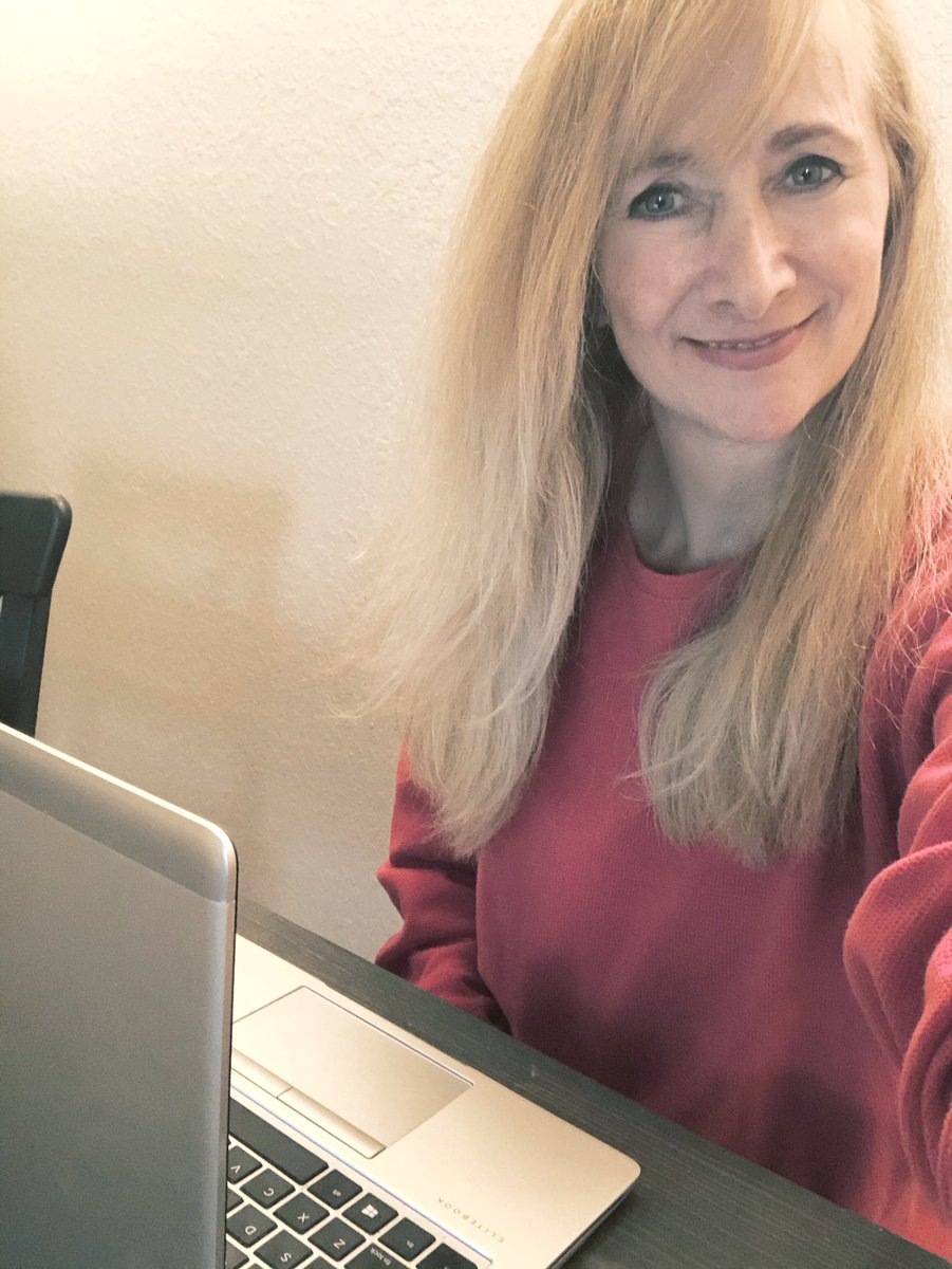 JanetinDC's tweet photo. Today I wear RED to raise awareness for health and support heart disease #BCSSGoRedWearRed #BCSSWinAsOne #ATTemployee
@American_Heart https://t.co/glLjRwEr6l
