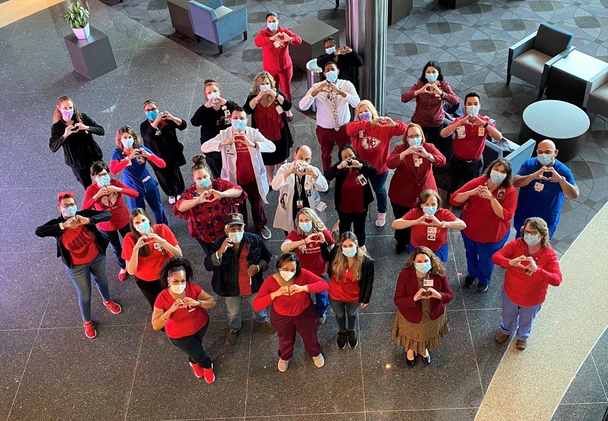 MedCityHospital's tweet photo. According to the @American_Heart, heart disease is the number one killer of women. Medical City Dallas is proud to wear red and show our support for their @GoRedForWomen initiative. #GoRedForWomen #WearRedDay #DallasGoRed https://t.co/yjUKKZN0YA https://t.co/HXyfLzasQt